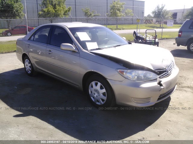 4T1BE32K85U421437 - 2005 TOYOTA CAMRY LE/XLE/SE TAN photo 1