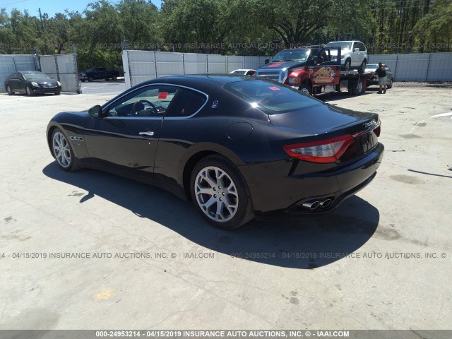 ZAMGJ45A980037852 - 2008 MASERATI GRANTURISMO  BLACK photo 3