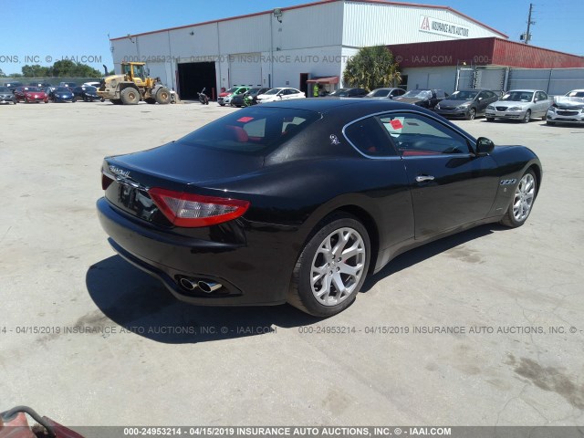 ZAMGJ45A980037852 - 2008 MASERATI GRANTURISMO  BLACK photo 4