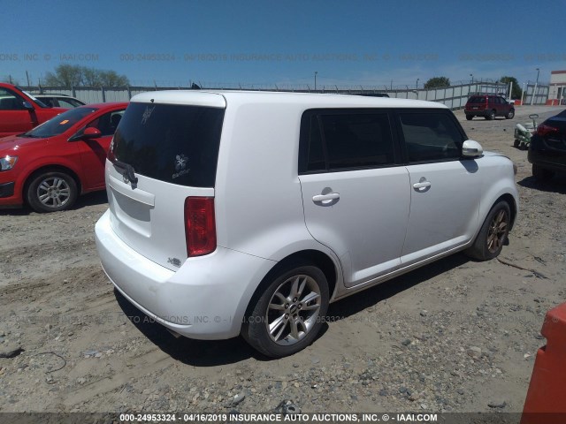 JTLKE50E581013047 - 2008 TOYOTA SCION XB WHITE photo 4