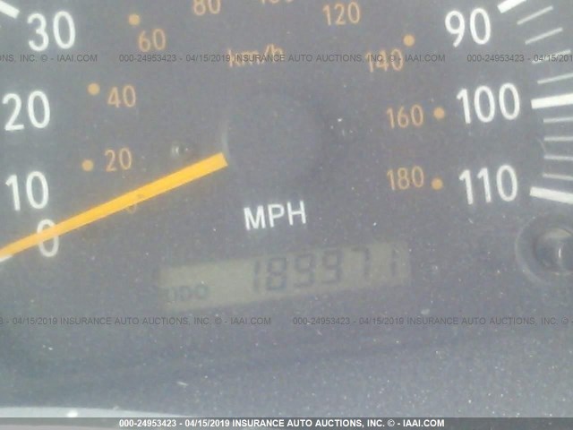 5TBBT441X4S454715 - 2004 TOYOTA TUNDRA ACCESS CAB SR5 SILVER photo 7