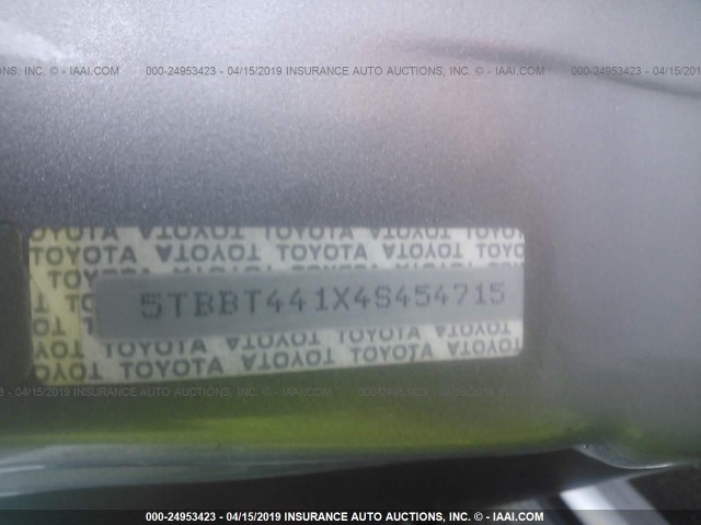 5TBBT441X4S454715 - 2004 TOYOTA TUNDRA ACCESS CAB SR5 SILVER photo 9