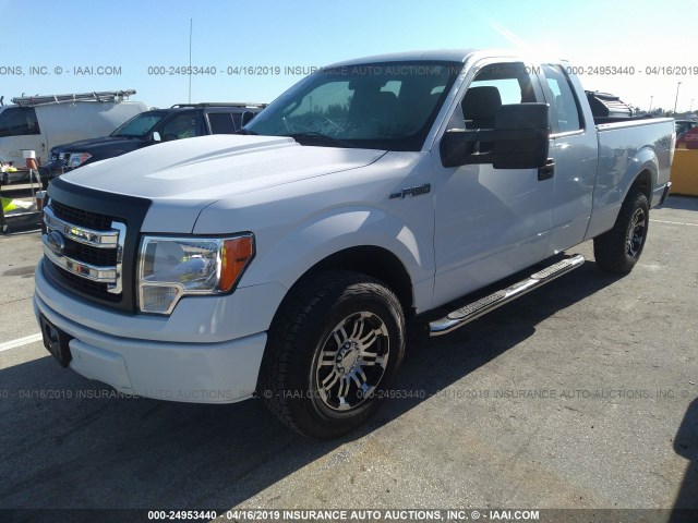 1FTFX1EF2EKG10695 - 2014 FORD F150 SUPER CAB WHITE photo 2