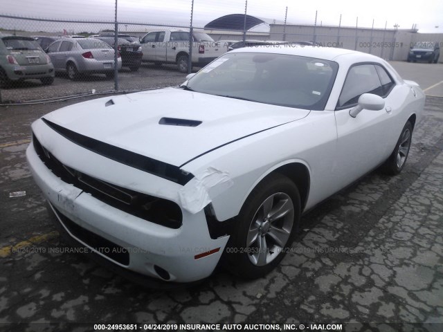 2C3CDZAG9KH560751 - 2019 DODGE CHALLENGER SXT WHITE photo 2