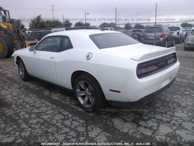 2C3CDZAG9KH560751 - 2019 DODGE CHALLENGER SXT WHITE photo 3