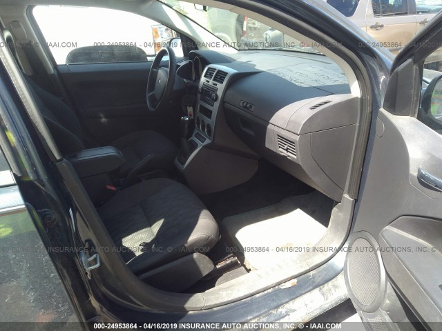 1B3HB28C88D535865 - 2008 DODGE CALIBER BLACK photo 5