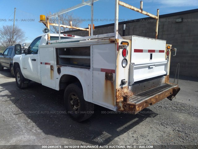 1GBHK34K88E192295 - 2008 CHEVROLET SILVERADO K3500 WHITE photo 3