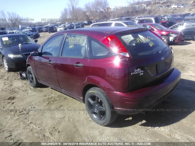 1FAFP37N86W158154 - 2006 FORD FOCUS ZX5 MAROON photo 3