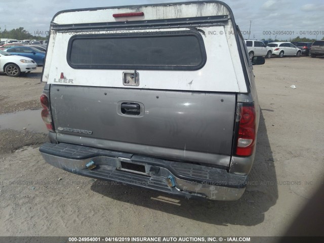 1GCEC19X47Z108422 - 2007 CHEVROLET SILVERADO C1500 CLASSIC GRAY photo 6