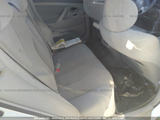 JTNBE46K373046730 - 2007 TOYOTA CAMRY NEW GENERAT CE/LE/XLE/SE SILVER photo 8