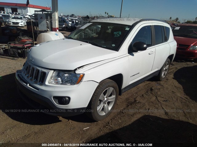 1C4NJCEB5DD213040 - 2013 JEEP COMPASS LATITUDE SILVER photo 2