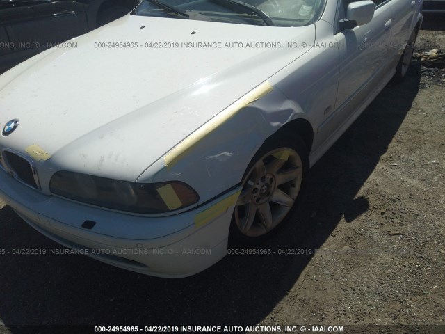 WBADT43423GY99872 - 2003 BMW 525 I AUTOMATIC 白色 照片 6