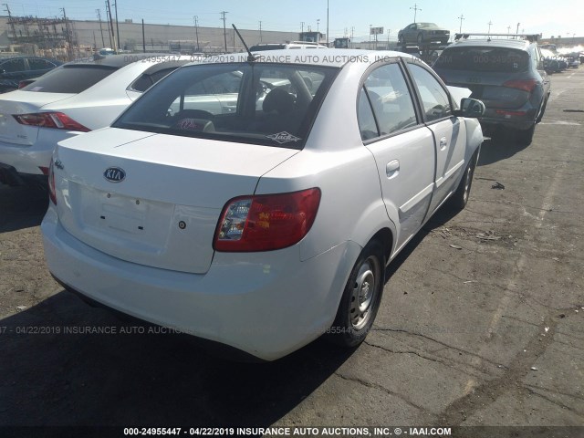 KNADH4A30A6600913 - 2010 KIA RIO LX/SX WHITE photo 4