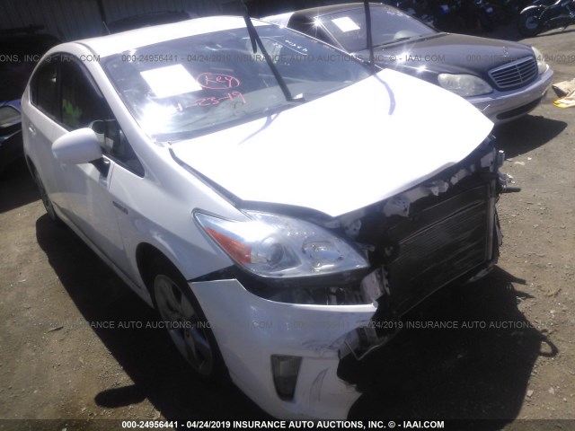 JTDKN3DU8D5599831 - 2013 TOYOTA PRIUS WHITE photo 1