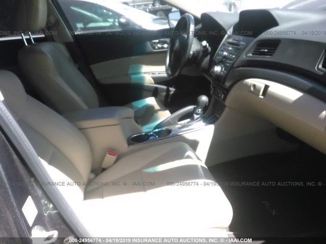 19VDE1F79DE000534 - 2013 ACURA ILX 20 TECH GRAY photo 5
