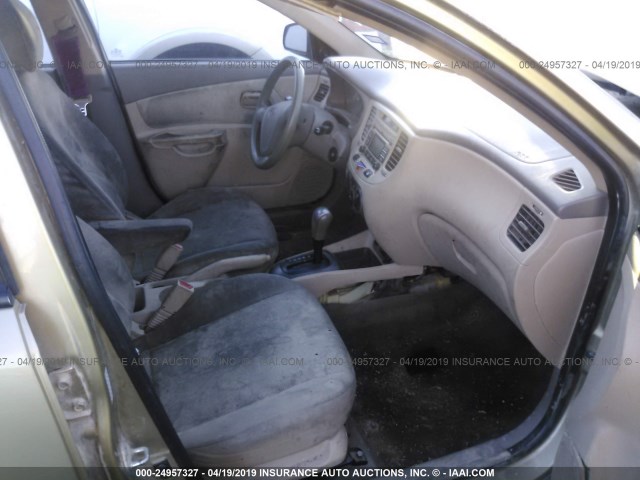 KNADE223796498503 - 2009 KIA RIO LX/SX BEIGE photo 5