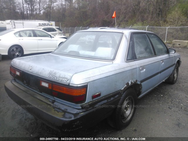 4T1SV21E4LU186456 - 1990 TOYOTA CAMRY DLX ღია ლურჯი ფოტო 4