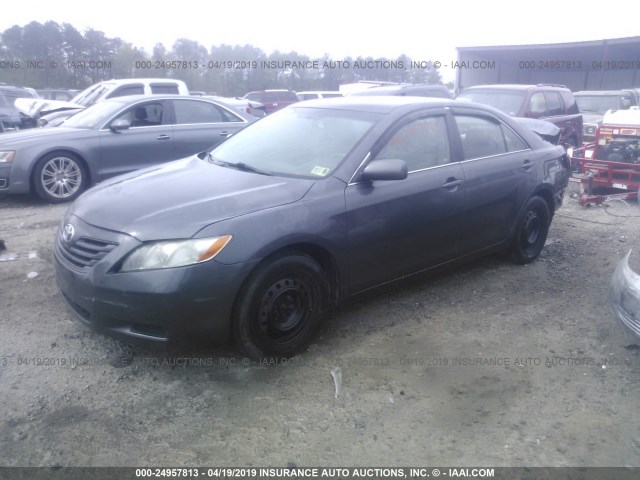 4T1BE46K87U642426 - 2007 TOYOTA CAMRY NEW GENERAT CE/LE/XLE/SE GRAY photo 2