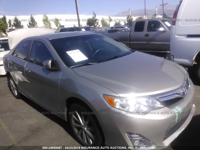 4T4BF1FK2DR288061 - 2013 TOYOTA CAMRY L/SE/LE/XLE SILVER photo 1
