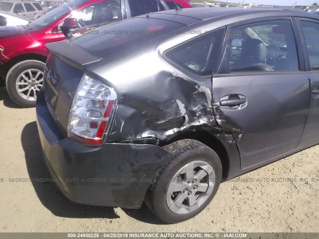 JTDKB20U483315962 - 2008 TOYOTA PRIUS GRAY photo 6