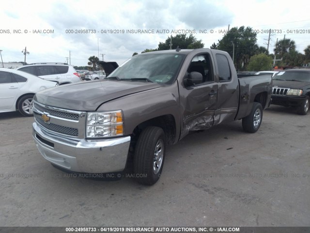 1GCRCREA3DZ160704 - 2013 CHEVROLET SILVERADO C1500  LS GRAY photo 2