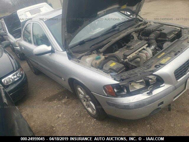 YV1RS61R722102723 - 2002 VOLVO S60 GRAY photo 1