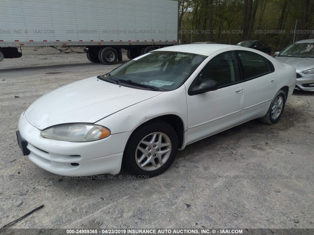 2B3HD46R63H553113 - 2003 DODGE INTREPID WHITE photo 2