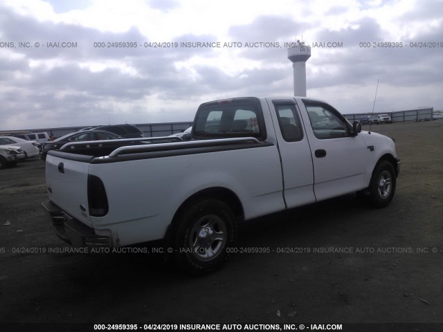 2FTRX17W54CA00111 - 2004 FORD F-150 HERITAGE CLASSIC WHITE photo 4