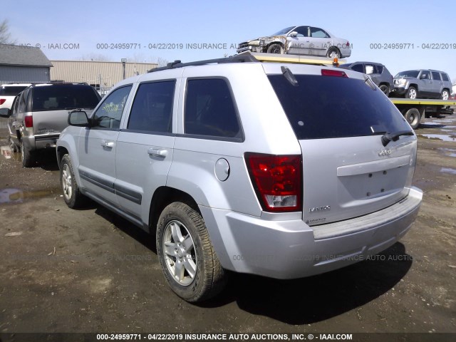 1J4GR48K66C121182 - 2006 JEEP GRAND CHEROKEE LAREDO/COLUMBIA/FREEDOM 银色 照片 3