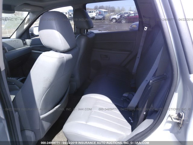 1J4GR48K66C121182 - 2006 JEEP GRAND CHEROKEE LAREDO/COLUMBIA/FREEDOM 银色 照片 8