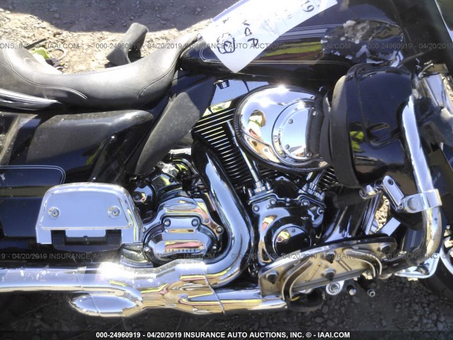 1HD1FC414AB658965 - 2010 HARLEY-DAVIDSON FLHTCU BLACK photo 8