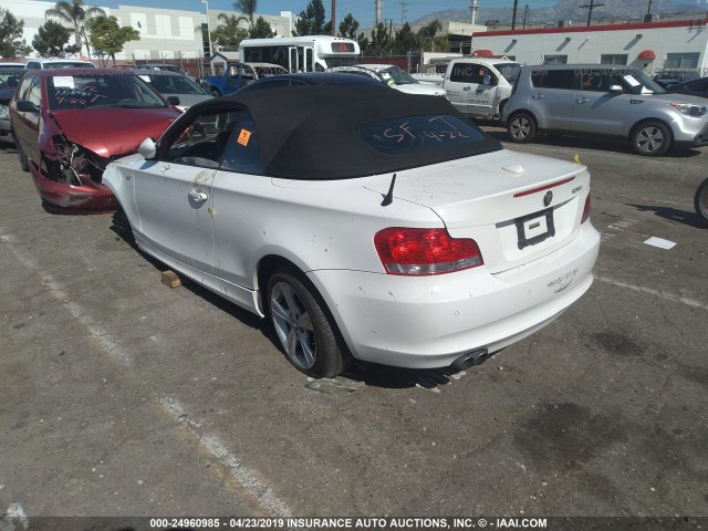 WBAUL73579VJ76467 - 2009 BMW 128 I WHITE photo 3