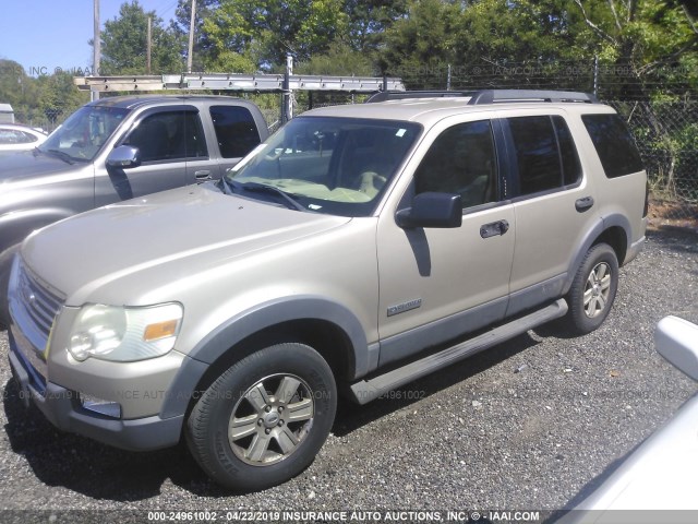 1FMEU63E46UB39307 - 2006 FORD EXPLORER XLT GOLD photo 2