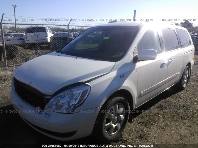 KNDMC233976022211 - 2007 HYUNDAI ENTOURAGE GLS/SE/LIMITED WHITE photo 2