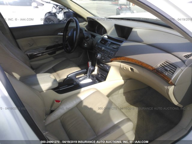 1HGCP36858A041402 - 2008 HONDA ACCORD EXL WHITE photo 5