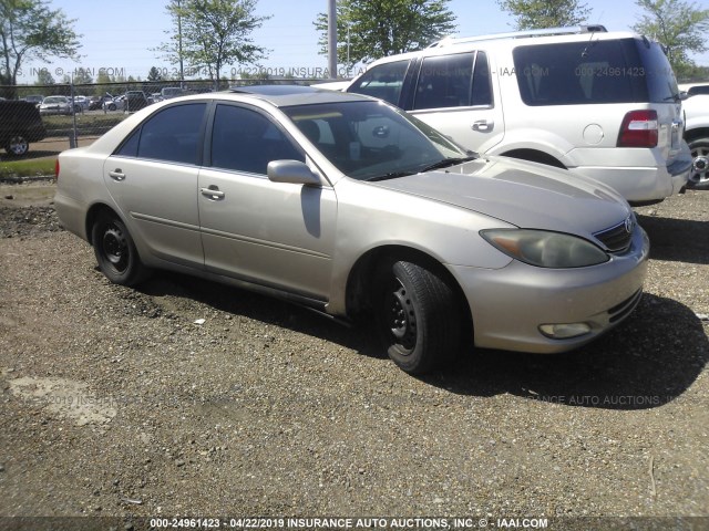 4T1BE32K74U915108 - 2004 TOYOTA CAMRY LE/XLE/SE GOLD photo 1