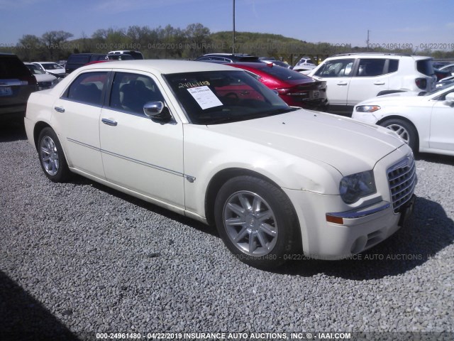 2C3LA63H36H189458 - 2006 CHRYSLER 300C WHITE photo 1