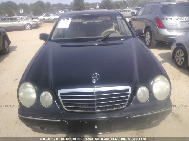 WDBJF70J22B443132 - 2002 MERCEDES-BENZ E 430 黑色 照片 6