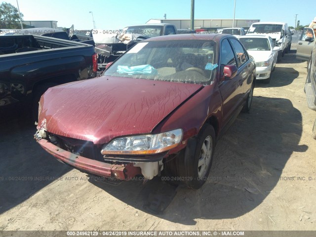 JHMCG5679YC020668 - 2000 HONDA ACCORD SE RED photo 2