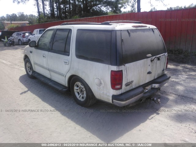1FMRU15L4YLA99299 - 2000 FORD EXPEDITION XLT WHITE photo 3