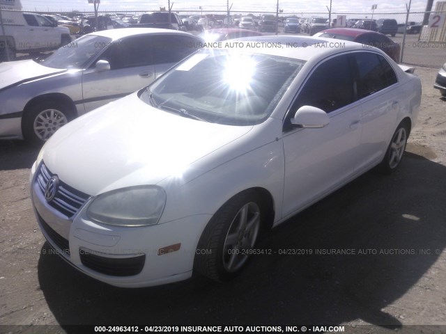 3VWRM71K08M033168 - 2008 VOLKSWAGEN JETTA SE/SEL WHITE photo 2