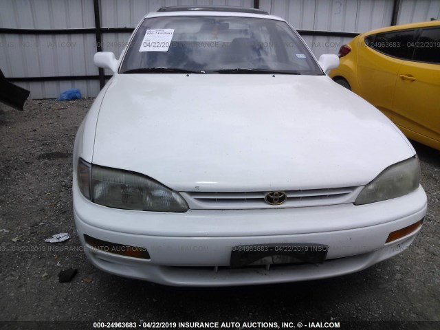 4T1GK13E4SU073689 - 1995 TOYOTA CAMRY XLE WHITE photo 6