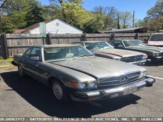 WDBBA48D1JA081122 - 1988 MERCEDES-BENZ 560 SL GRAY photo 1