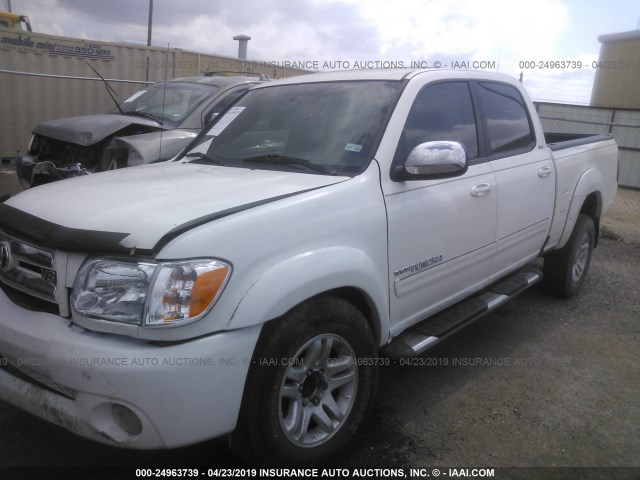 5TBET34126S508342 - 2006 TOYOTA TUNDRA DOUBLE CAB SR5 WHITE photo 2