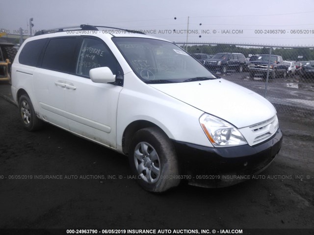 KNDMB233586258598 - 2008 KIA SEDONA EX/LX WHITE photo 1