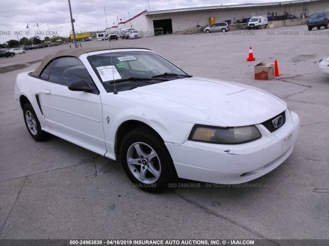 1FAFP444X3F366940 - 2003 FORD MUSTANG WHITE photo 1