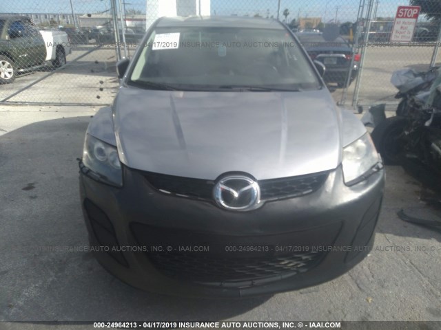 JM3ER2A59B0387661 - 2011 MAZDA CX-7 SILVER photo 6