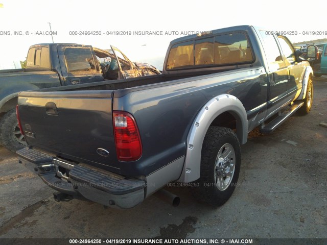 1FTWW30P26EC12840 - 2006 FORD F350 SRW SUPER DUTY BLUE photo 4