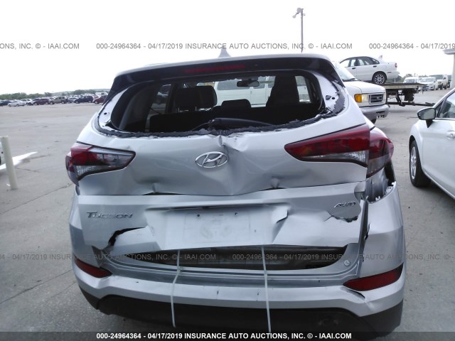 KM8J3CA45JU694799 - 2018 HYUNDAI TUCSON LIMITED/SPORT AND ECO/SE SILVER photo 6