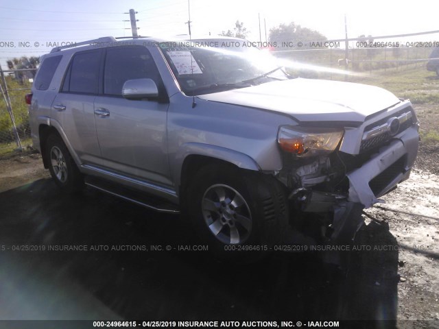 JTEZU5JR4D5062219 - 2013 TOYOTA 4RUNNER SR5/LIMITED SILVER photo 1